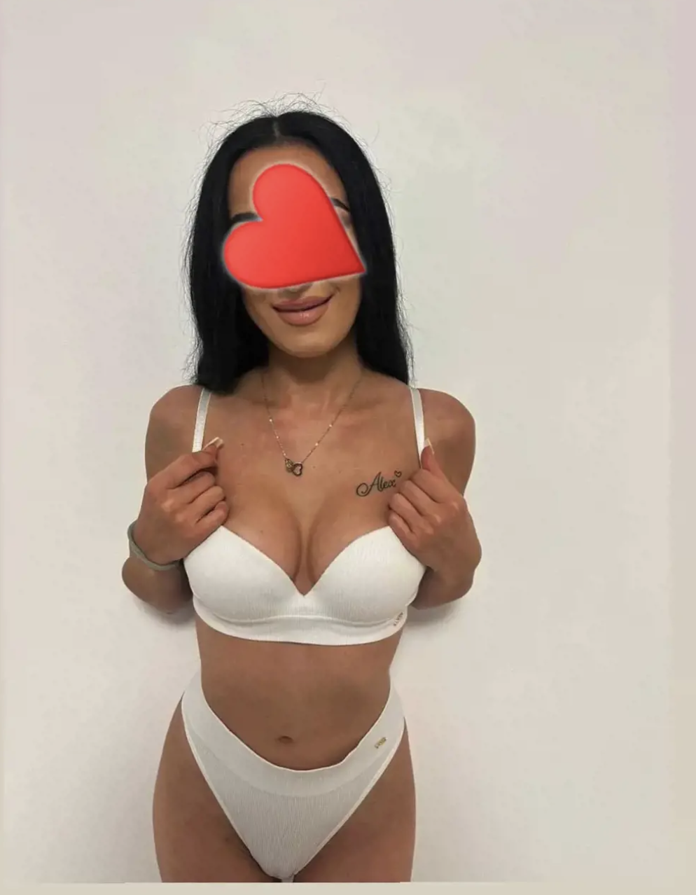 Ella NEW NEW NEW Militari residence prima data la tine in oras , fac si deplasari