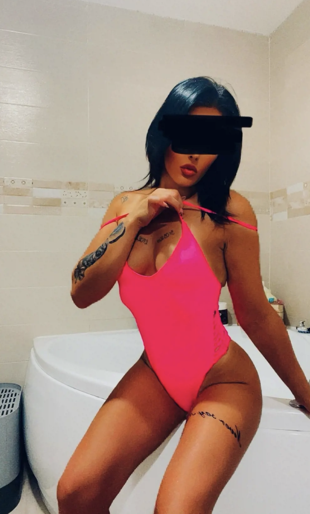 Sunt aici pentru tine